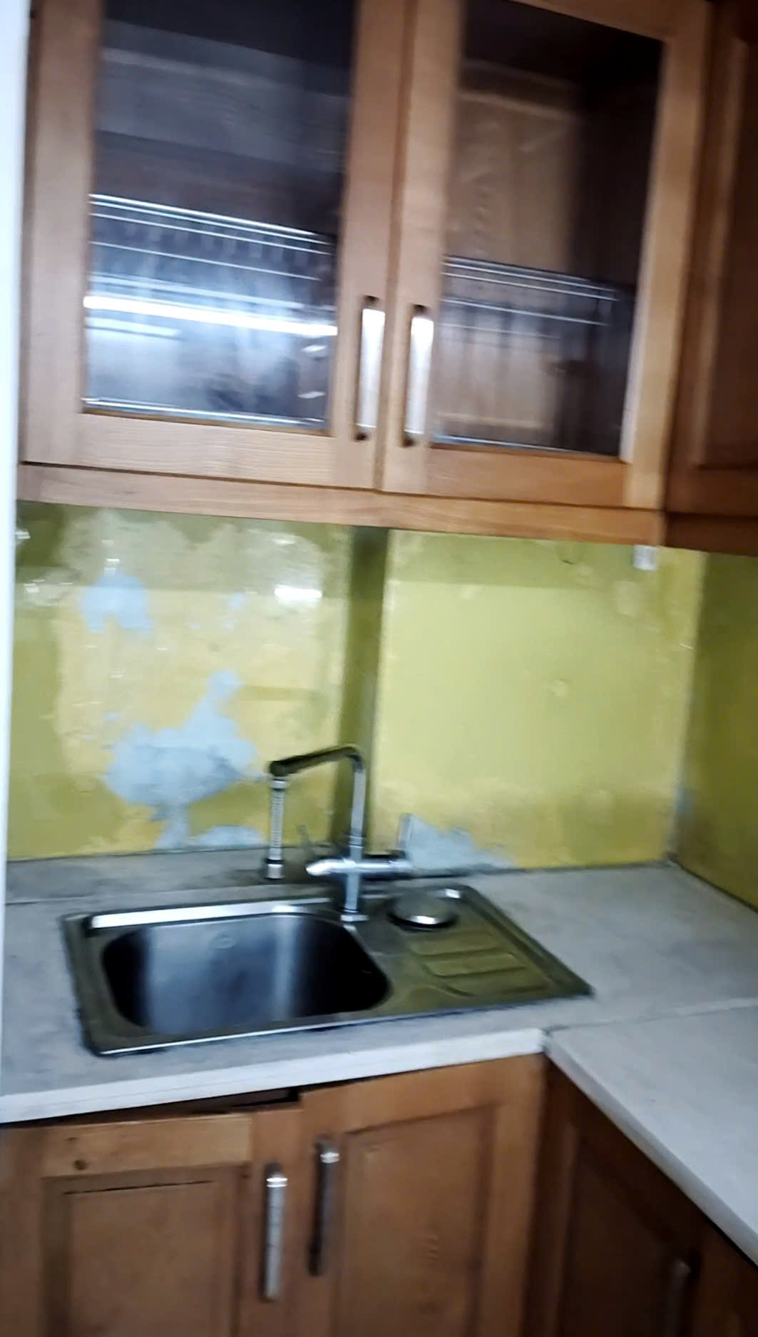 Cho thuê nhà ngõ 102 Trường Chinh, 4.5 tầng x 35m2, 12 Triệu làm kho, KD online, văn phòng - Ảnh 3